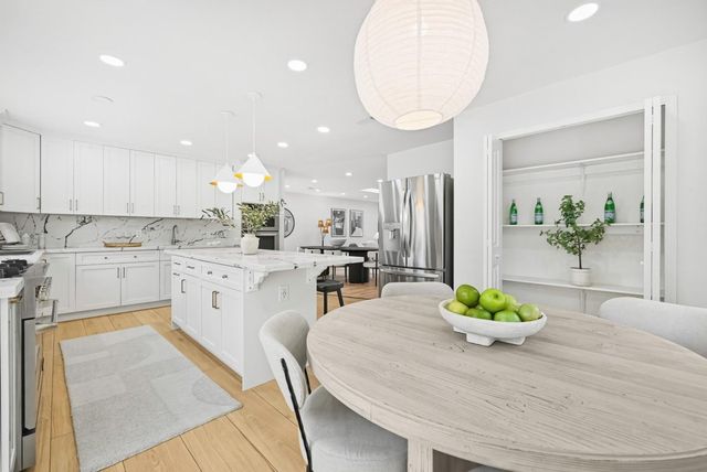 1223 Rose Avenue, Mountain View, CA 94040