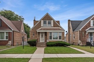 327 E 82nd Street, Chicago, IL 60619