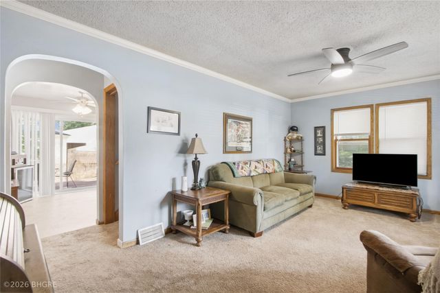 4128 9th Street, Des Moines, IA 50313