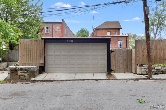 3614 California Avenue, St Louis, MO 63118