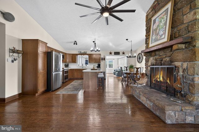 740 WHITACRE RD, Gore, VA 22637