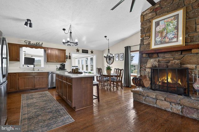 740 WHITACRE RD, Gore, VA 22637