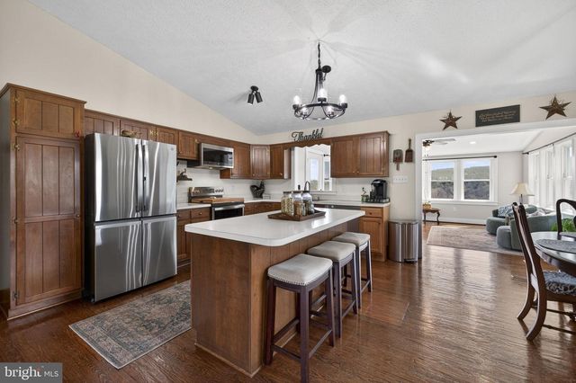 740 WHITACRE RD, Gore, VA 22637