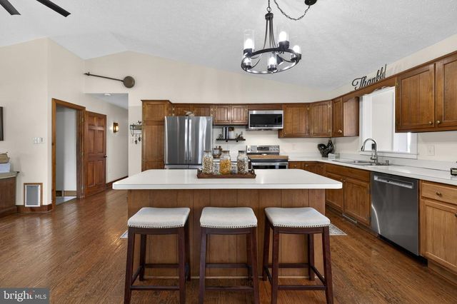740 WHITACRE RD, Gore, VA 22637