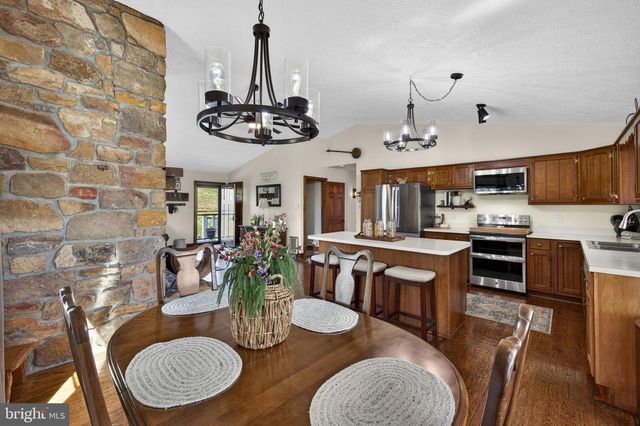 740 WHITACRE RD, Gore, VA 22637