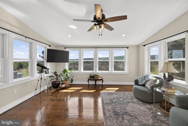 740 WHITACRE RD, Gore, VA 22637