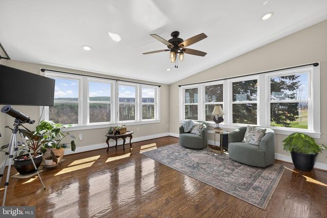 740 WHITACRE RD, Gore, VA 22637