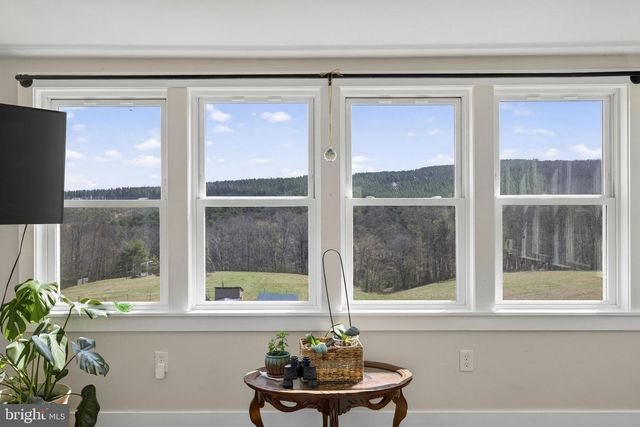 740 WHITACRE RD, Gore, VA 22637