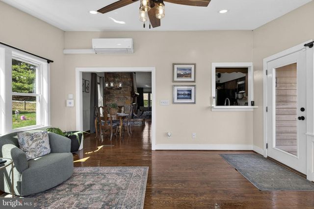 740 WHITACRE RD, Gore, VA 22637