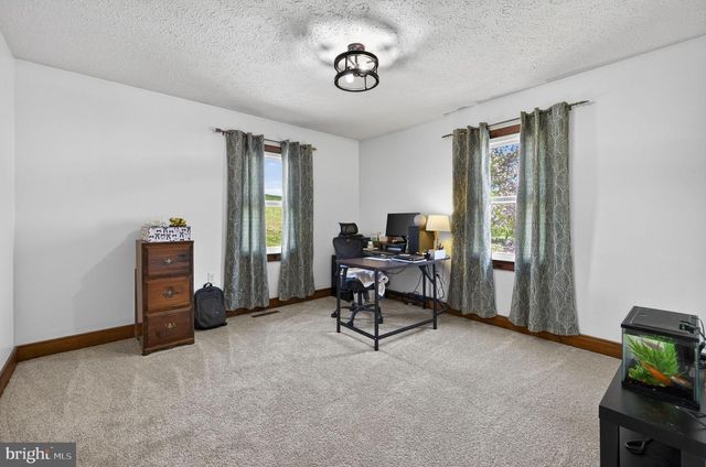 740 WHITACRE RD, Gore, VA 22637