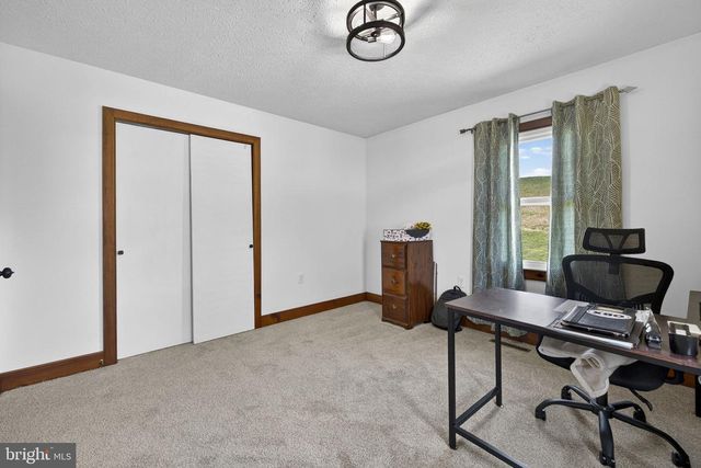 740 WHITACRE RD, Gore, VA 22637