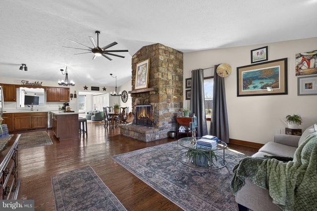 740 WHITACRE RD, Gore, VA 22637