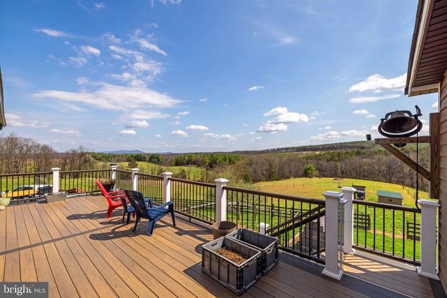 740 WHITACRE RD, Gore, VA 22637