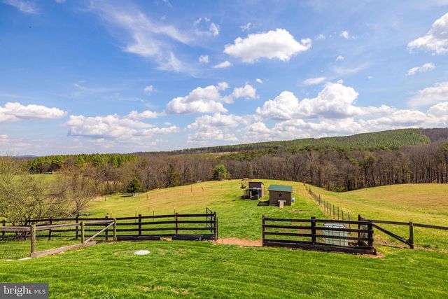 740 WHITACRE RD, Gore, VA 22637