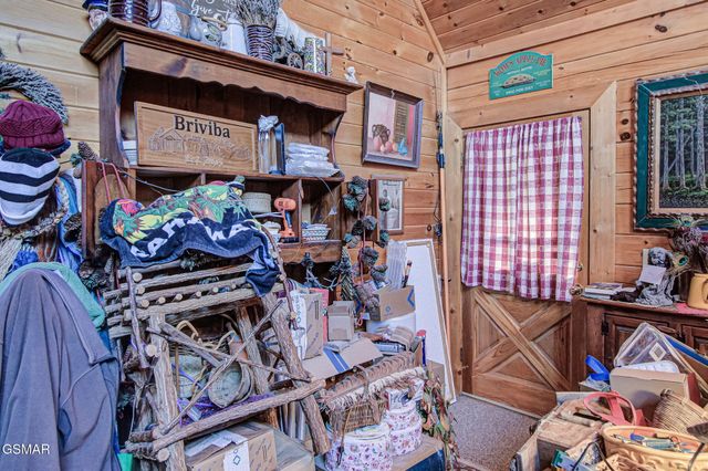 2505 Fleming Way, Sevierville, TN 37876