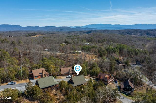 2505 Fleming Way, Sevierville, TN 37876