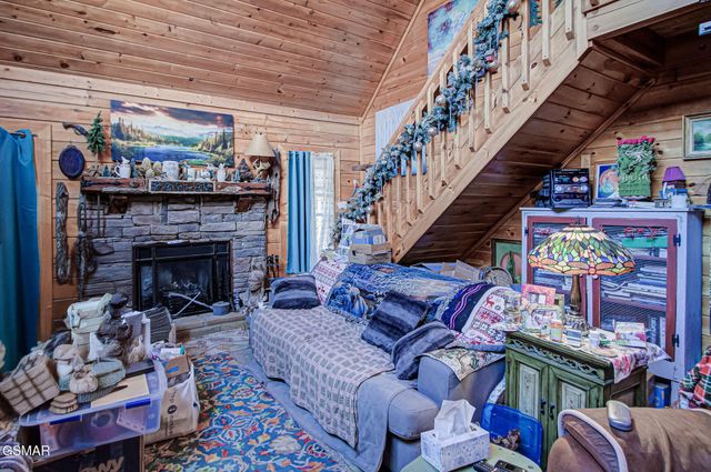 2505 Fleming Way, Sevierville, TN 37876