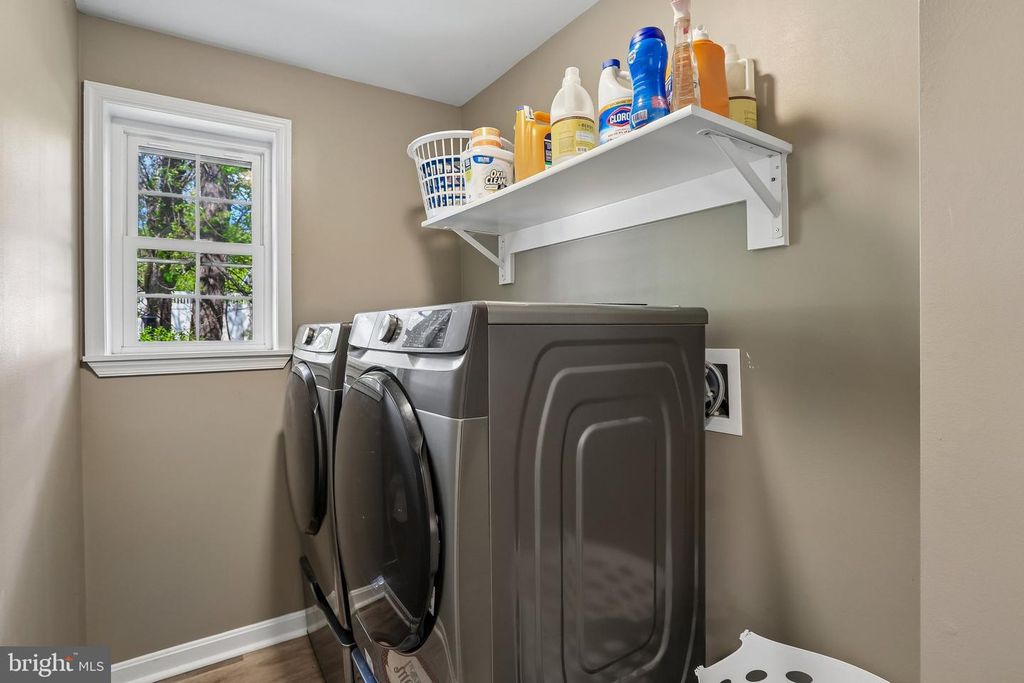 Image 14 of property listing at 2601 WESTCHESTER AVE, Ellicott City, MD 21043