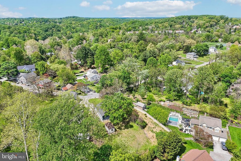 Image 24 of property listing at 2601 WESTCHESTER AVE, Ellicott City, MD 21043