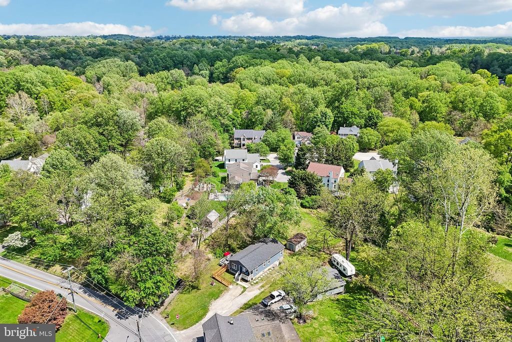 Image 25 of property listing at 2601 WESTCHESTER AVE, Ellicott City, MD 21043