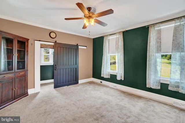 1355 BAUGHMAN LN, Seven Valleys, PA 17360