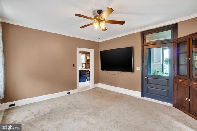 1355 BAUGHMAN LN, Seven Valleys, PA 17360