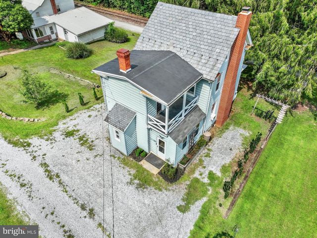 1355 BAUGHMAN LN, Seven Valleys, PA 17360