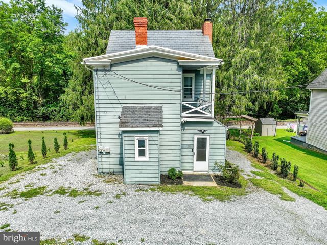 1355 BAUGHMAN LN, Seven Valleys, PA 17360