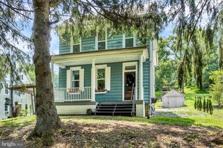 1355 BAUGHMAN LN, Seven Valleys, PA 17360