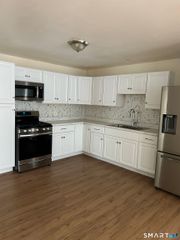 161 Thompson Street, New Haven, CT 06511