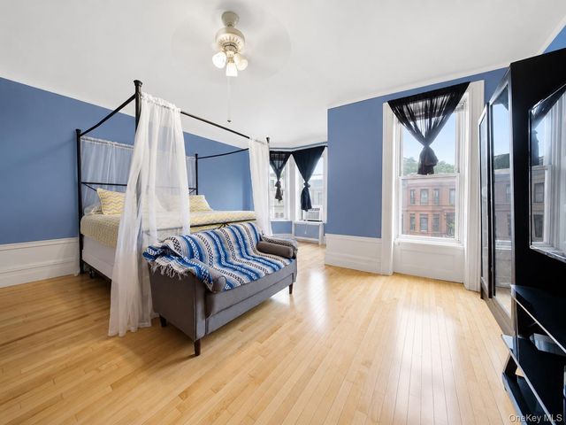 210 Brooklyn Avenue, Brooklyn, NY 11213