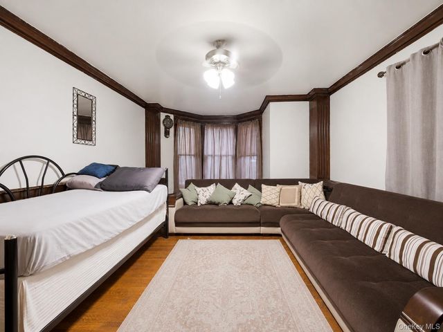 210 Brooklyn Avenue, Brooklyn, NY 11213
