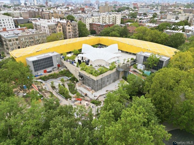 210 Brooklyn Avenue, Brooklyn, NY 11213