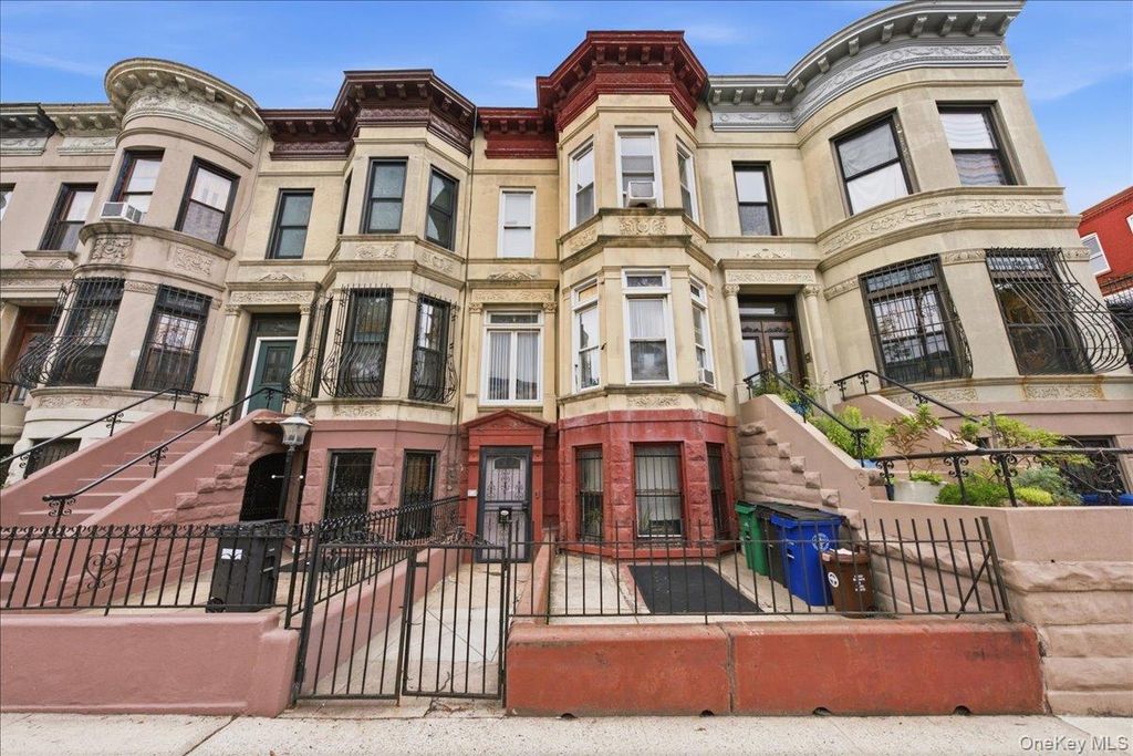 210 Brooklyn Avenue, Brooklyn, NY 11213 — exterior