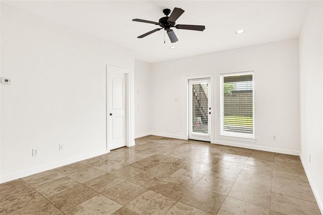 5509 Darling Street, Houston, TX 77007