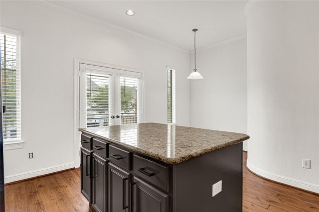 5509 Darling Street, Houston, TX 77007