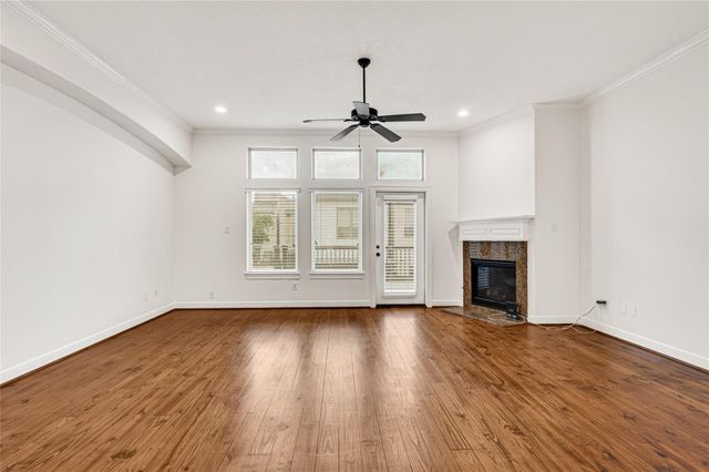 5509 Darling Street, Houston, TX 77007