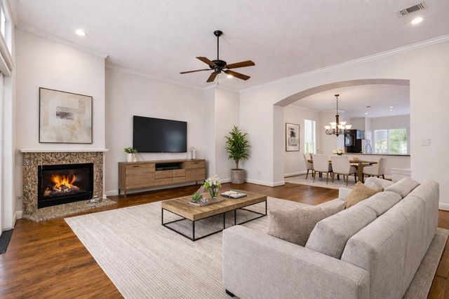 5509 Darling Street, Houston, TX 77007