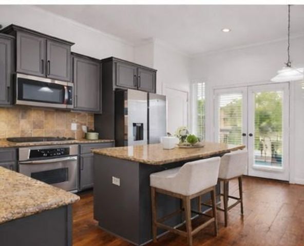 5509 Darling Street, Houston, TX 77007