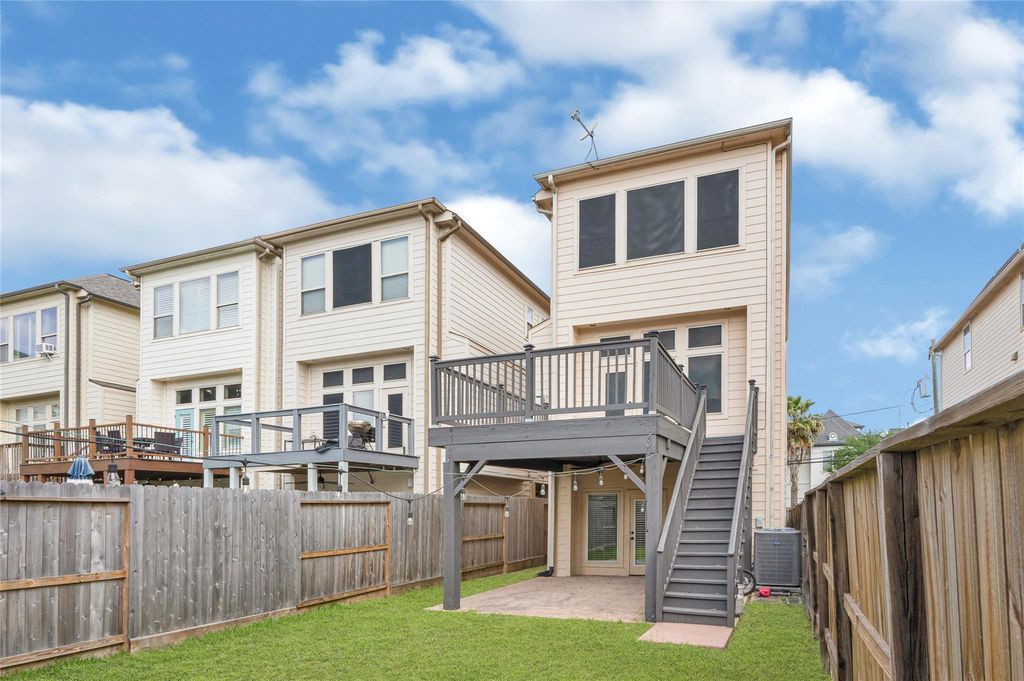 5509 Darling Street, Houston, TX 77007