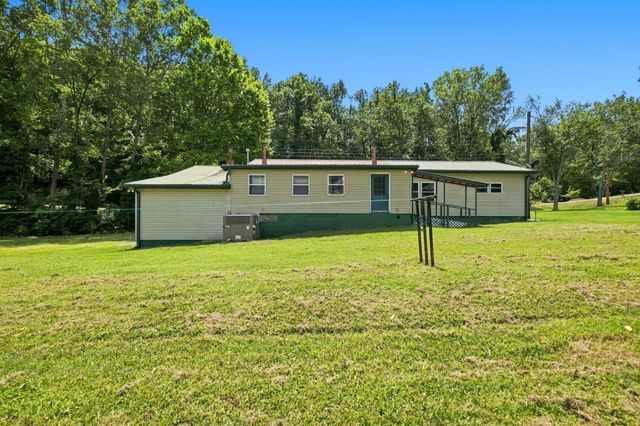 205 N Browns Ln, Portland, TN 37148