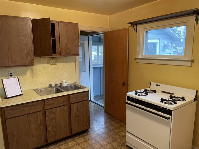 1356 Albany Street, Ferndale, MI 48220