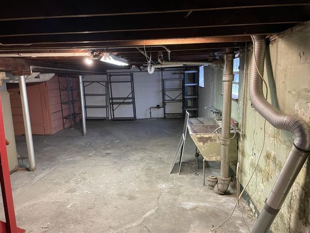 1356 Albany Street, Ferndale, MI 48220