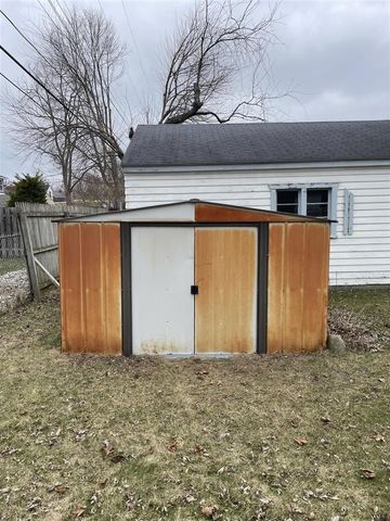 1356 Albany Street, Ferndale, MI 48220