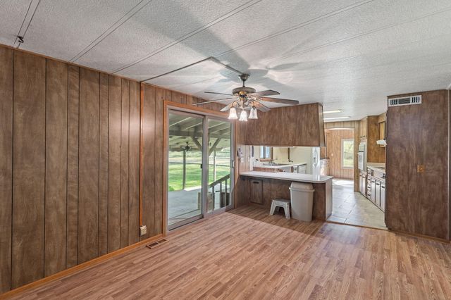 5600 Demaray Drive, Grants Pass, OR 97527