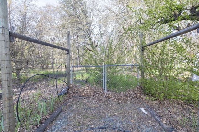 5600 Demaray Drive, Grants Pass, OR 97527