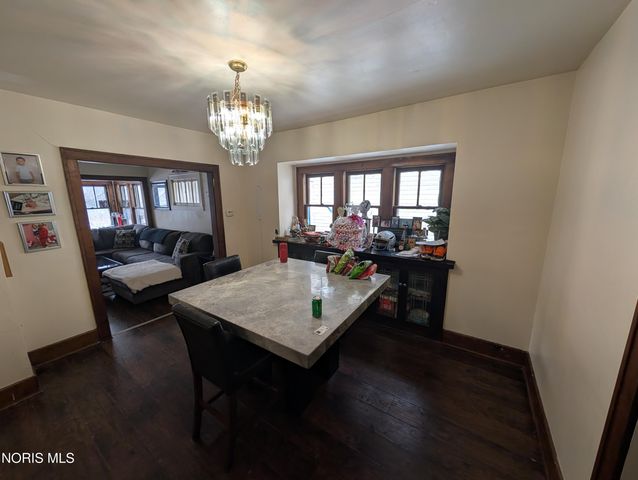 3716 Willys Parkway, Toledo, OH 43612