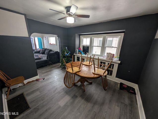 3716 Willys Parkway, Toledo, OH 43612