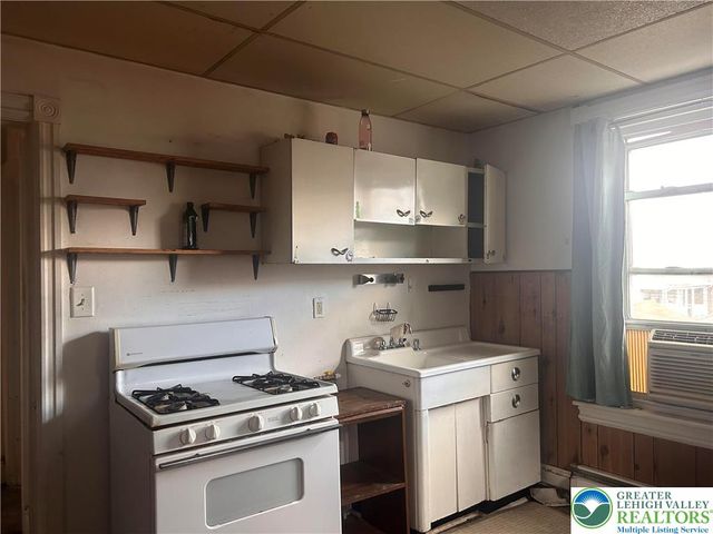 1210 Linden, Bethlehem City, PA 18018
