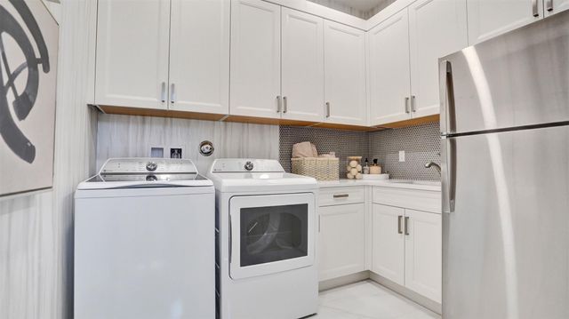 13930 Bastille Street, Palm Beach Gardens, FL 33412